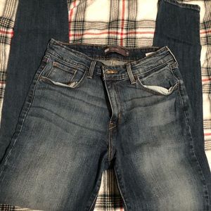 Levi’s high waist size 29, super adorable